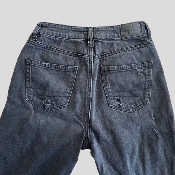 AE Black Mom Jeans - Picture 3 of 3